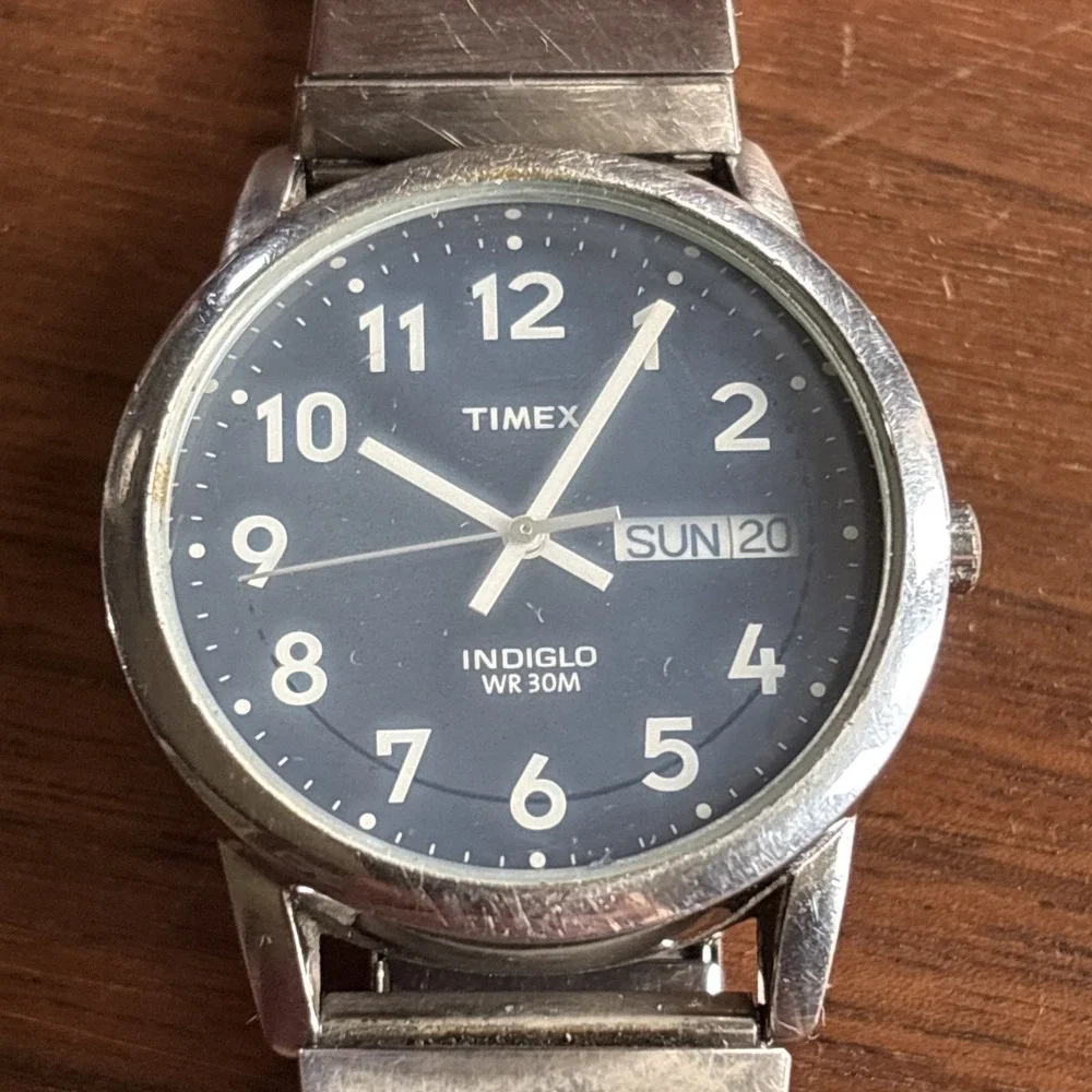 VTG Timex Indiglo Water Resistant 30M Men Analog Battery Wrist Watch UNTESTED